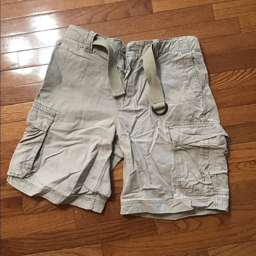 Old Navy khaki cargo shorts